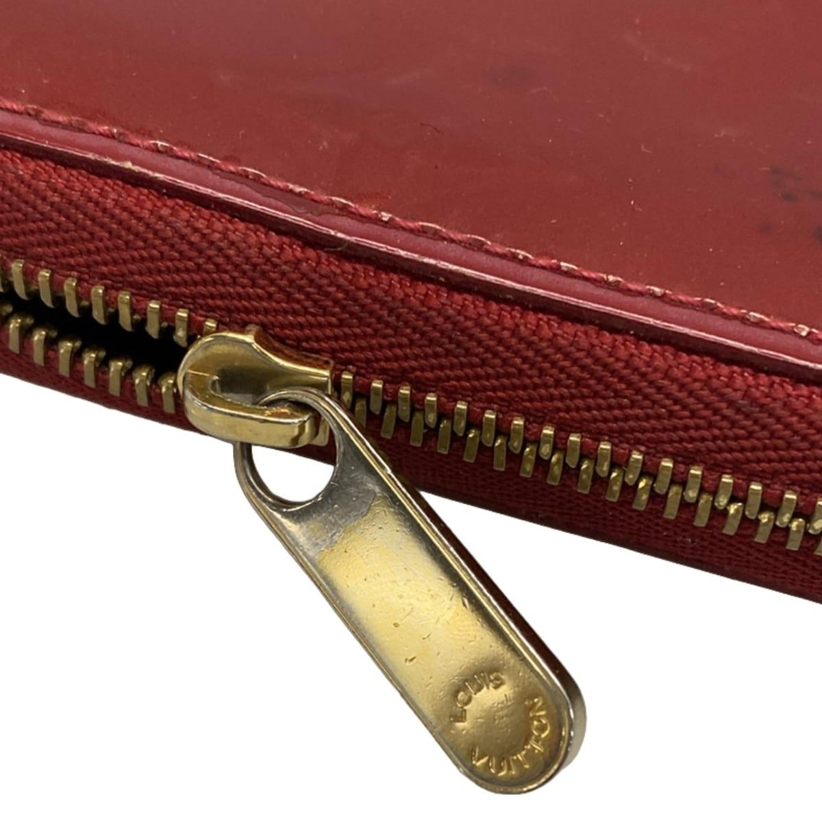 LOUIS VUITTON M93608 ヴェルニ ジッピーコインパース ポムダムール