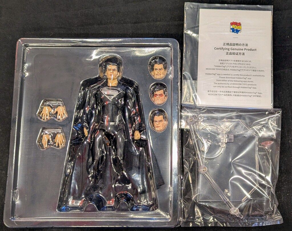 MAFEX マフェックス No.174 SUPERMAN スーパーマン (ZACK SNYDER