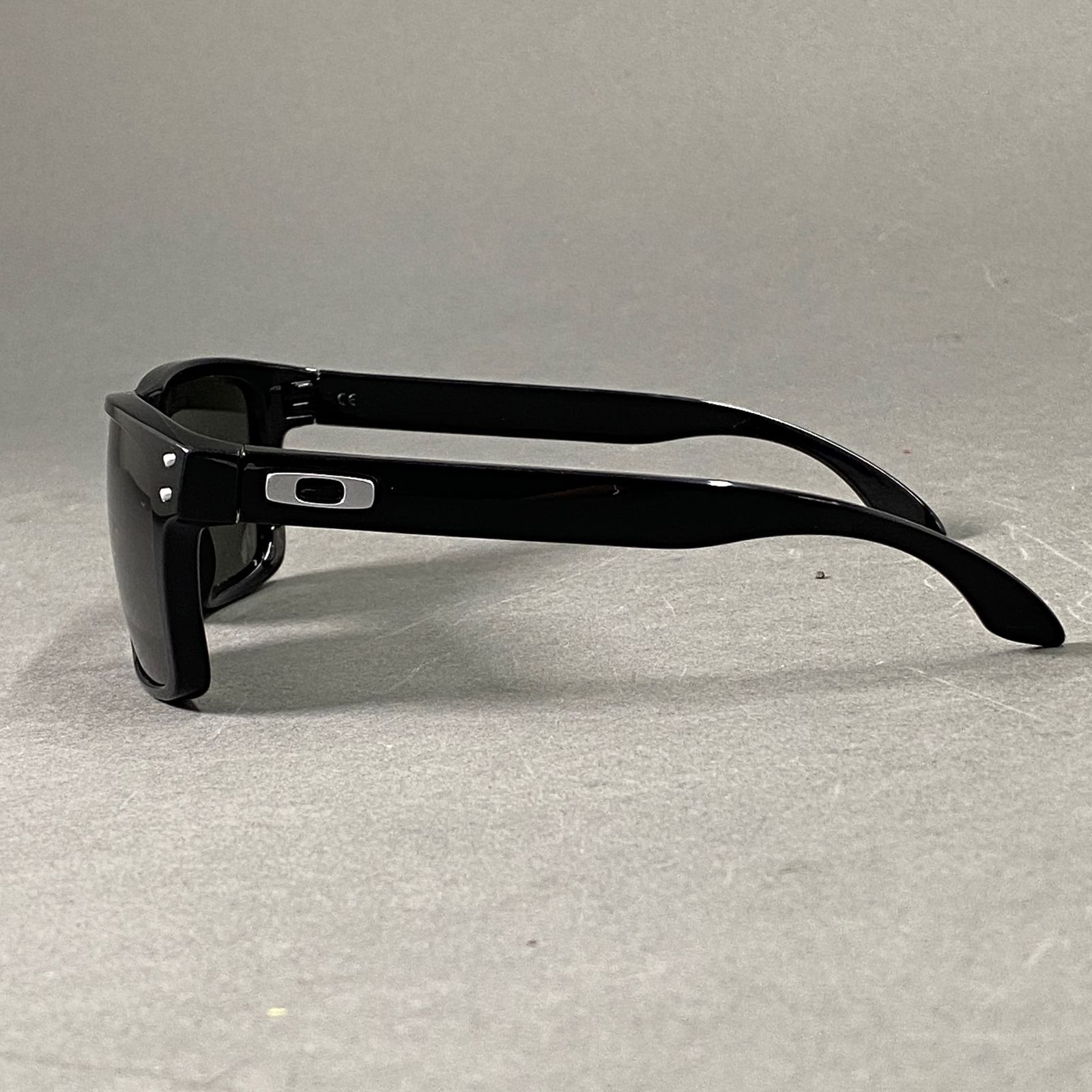 セールの人気商品 OAKLEY オークリー HOLBROOK ホルブルック 9244-03