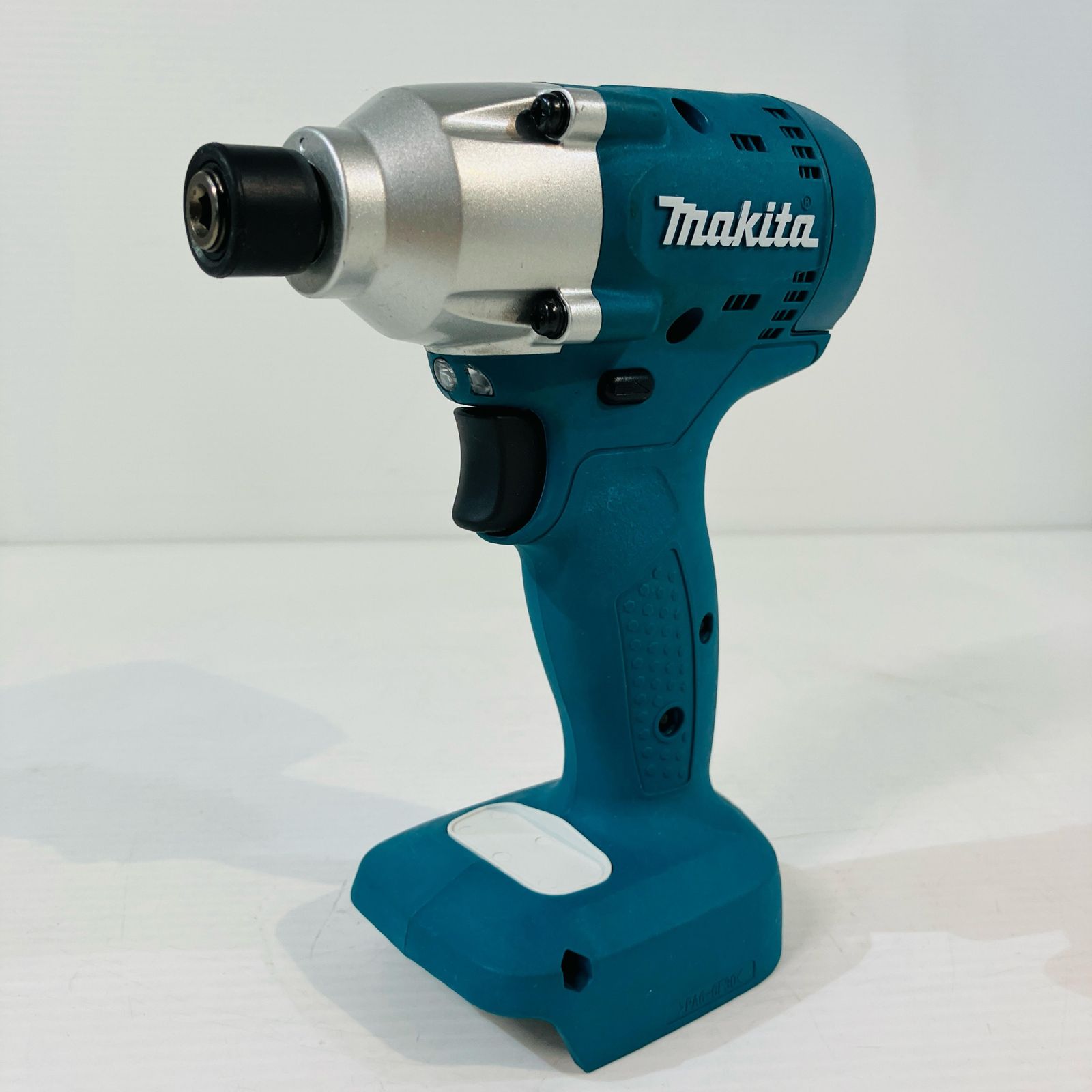 豊富なお得 高評価お得 ☆未使用☆Makita マキタ 充電式インパクト 