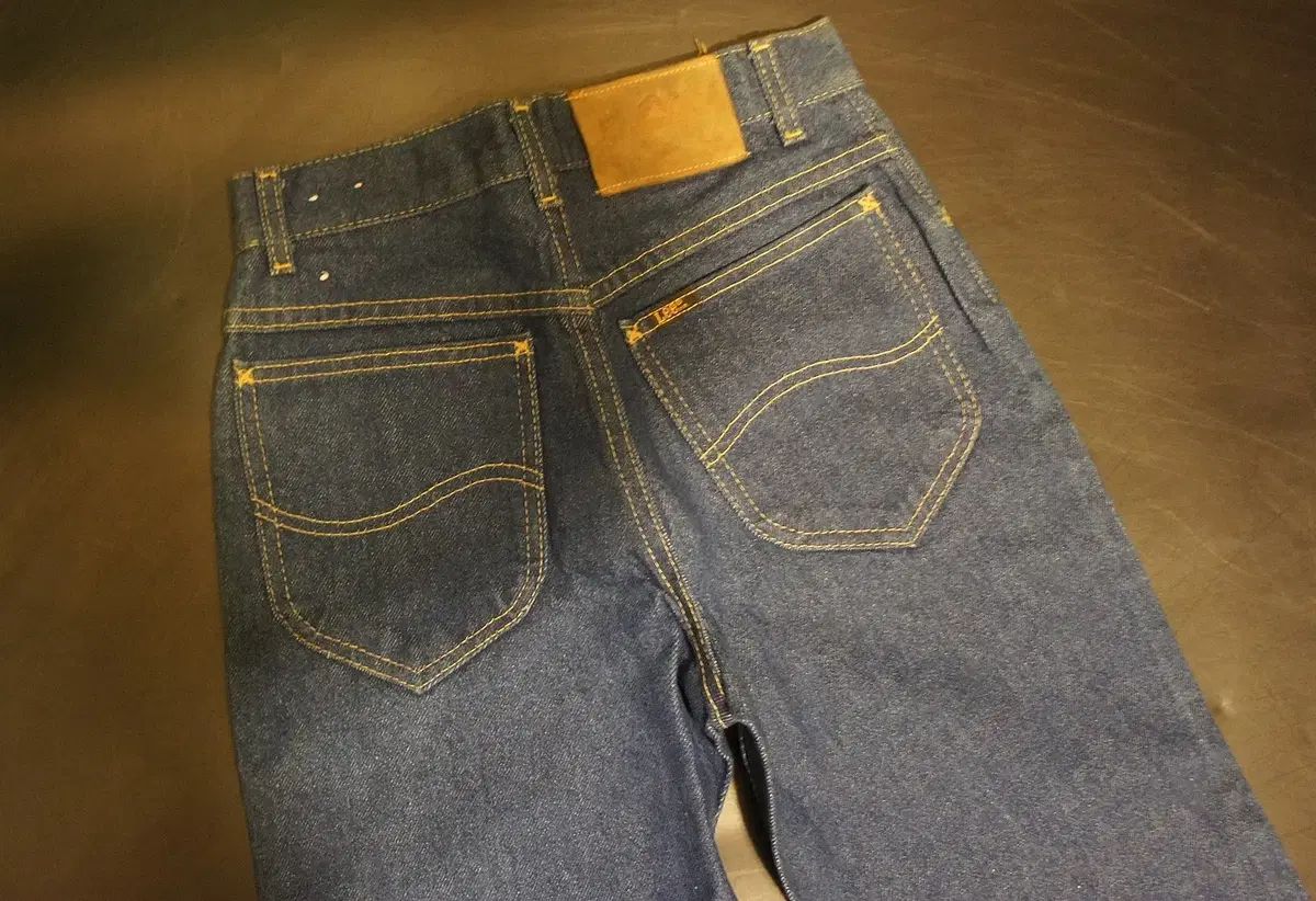 225 リー・チョンバ・ディストリクト・ジーンズショップ タイムパンツ ビンテージデニムブルー ミドルとユースの日 LEVI´S(リーバイス)