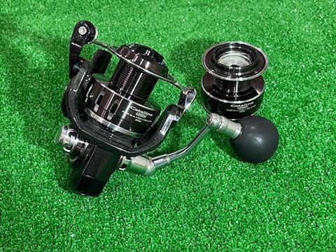 DAIWA - キャタリナ4000H 3500スプールセット W ダイワ 16 キャタリナ 4000H (替えスプール付き) - メルカリ