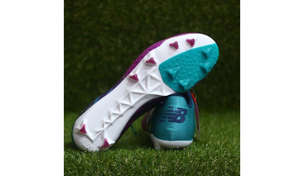 ニューバランスNEW BALANCE