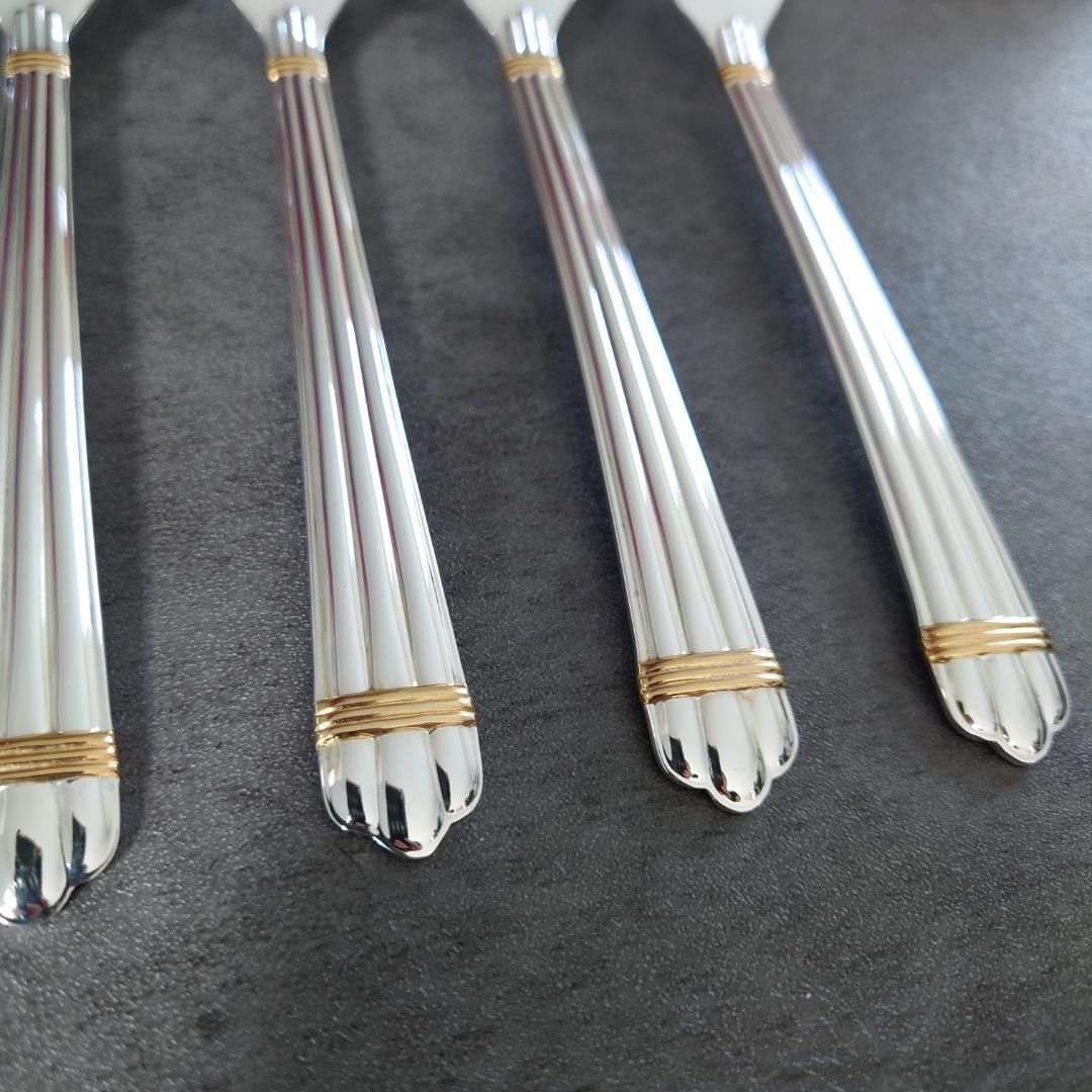 ケーキフォーク