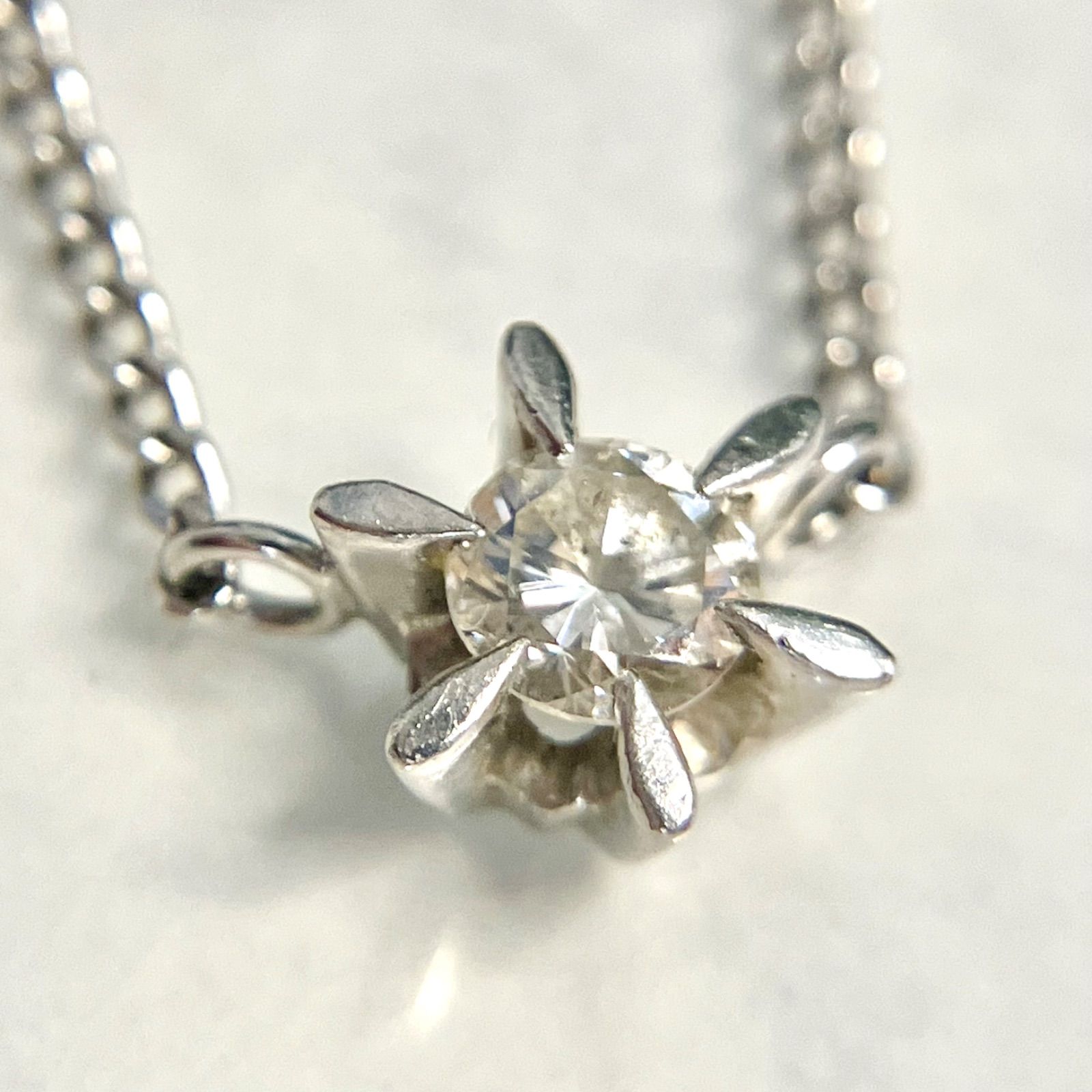 美品⭐️デザインネックレス】 使用貴金属 Pt850刻印 0.20ct