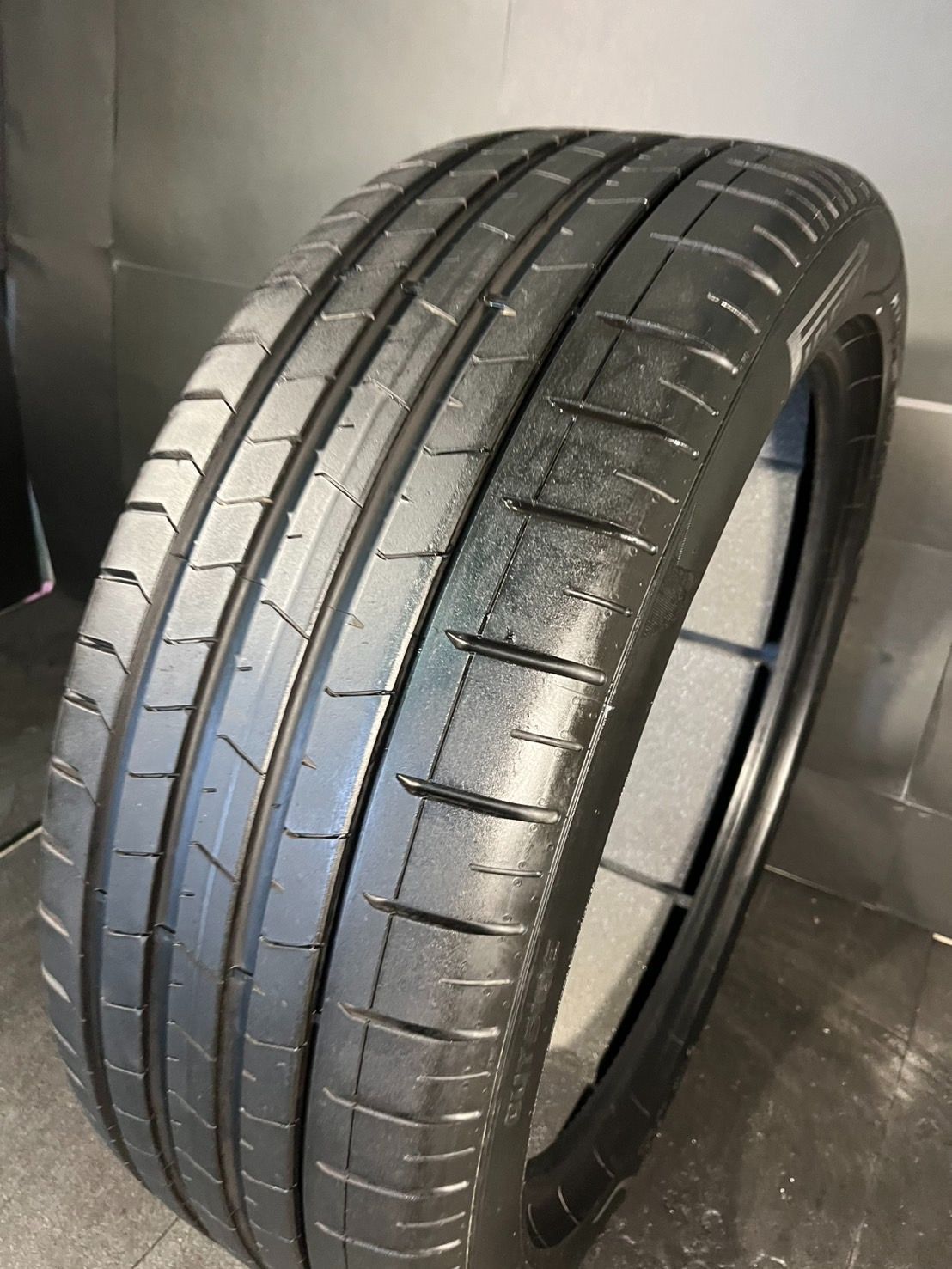 製 約9.3分山 ピレリ PIRELLI ピーゼロ P ZERO 245 45R21 1本 h_79