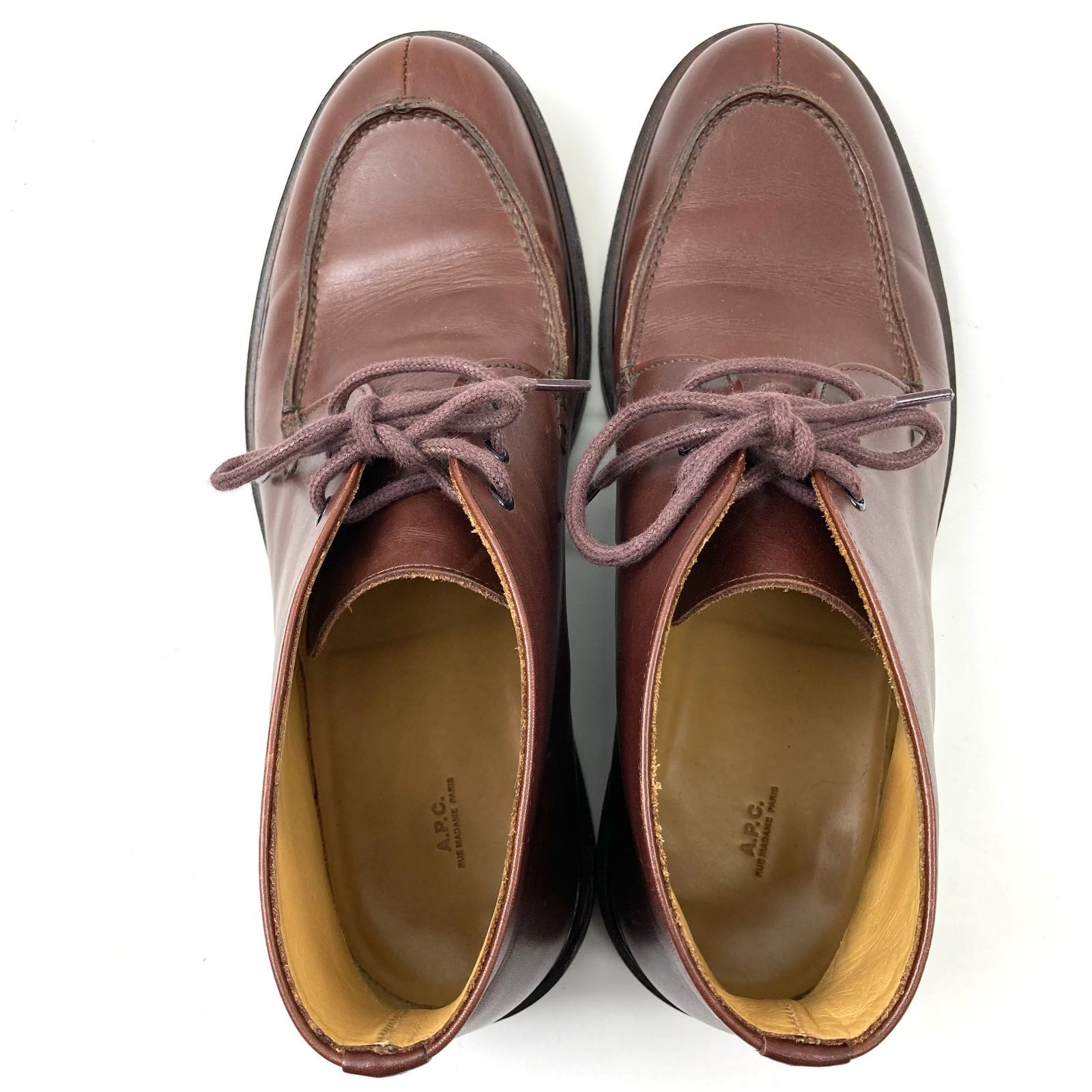 A.P.C. ブラウンレザーブーツ