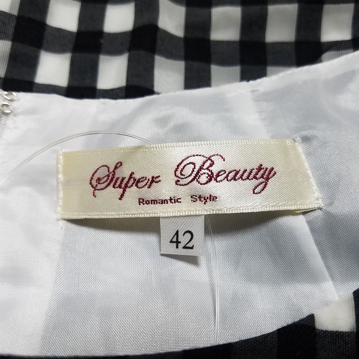 SUPERBEAUTY(スーパービューティー) ワンピース サイズ42 L レディース