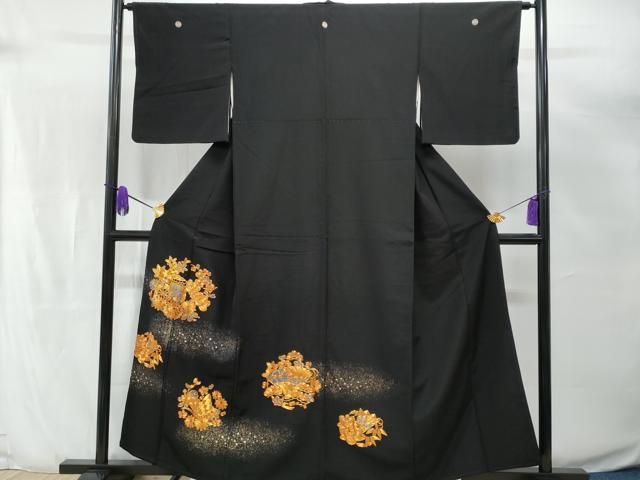 平和屋着物□豪華黒留袖 総駒刺繍 御所車花文 金銀彩 正絹 逸品