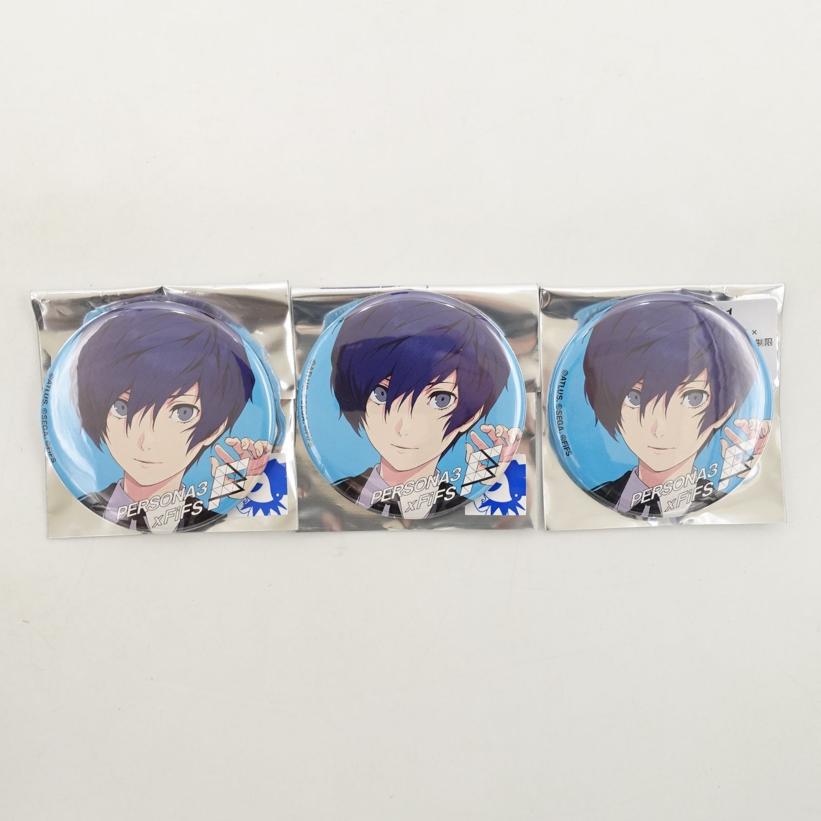 ペルソナ3 主人公　結城理 FIFSイラスト展 缶バッジ 5個セット ペルソナ3 P3 FiFS イラスト展 缶バッジ 主人公 結城理 - メルカリ
