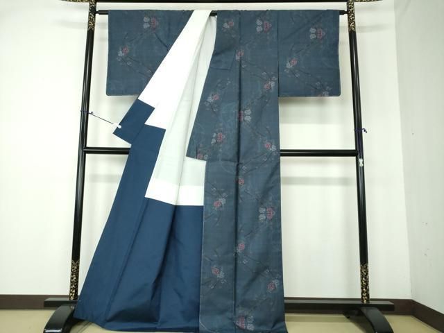 平和屋着物○本場大島紬 9マルキ 花唐草文 正絹 逸品 未使用