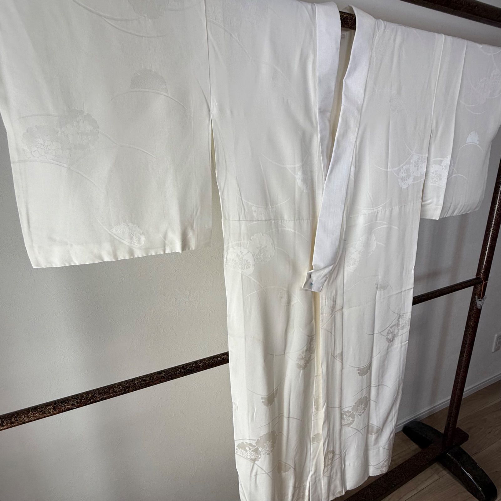 超 正絹 長襦袢 袖無双 着物 135 トールサイズ 地紋 雪輪 もみじ