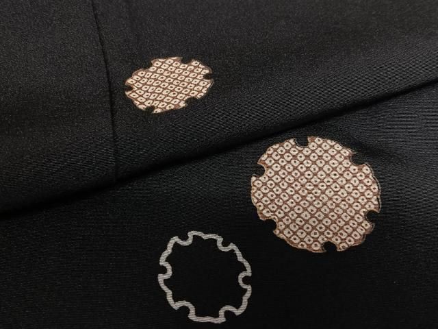 平和屋着物●上質な小紋　雪輪文　黒地　正絹　逸品　AAAW9140zg 平和屋着物○上質な小紋 雪輪文 黒地 正絹 逸品 AAAW9140zg - メルカリ