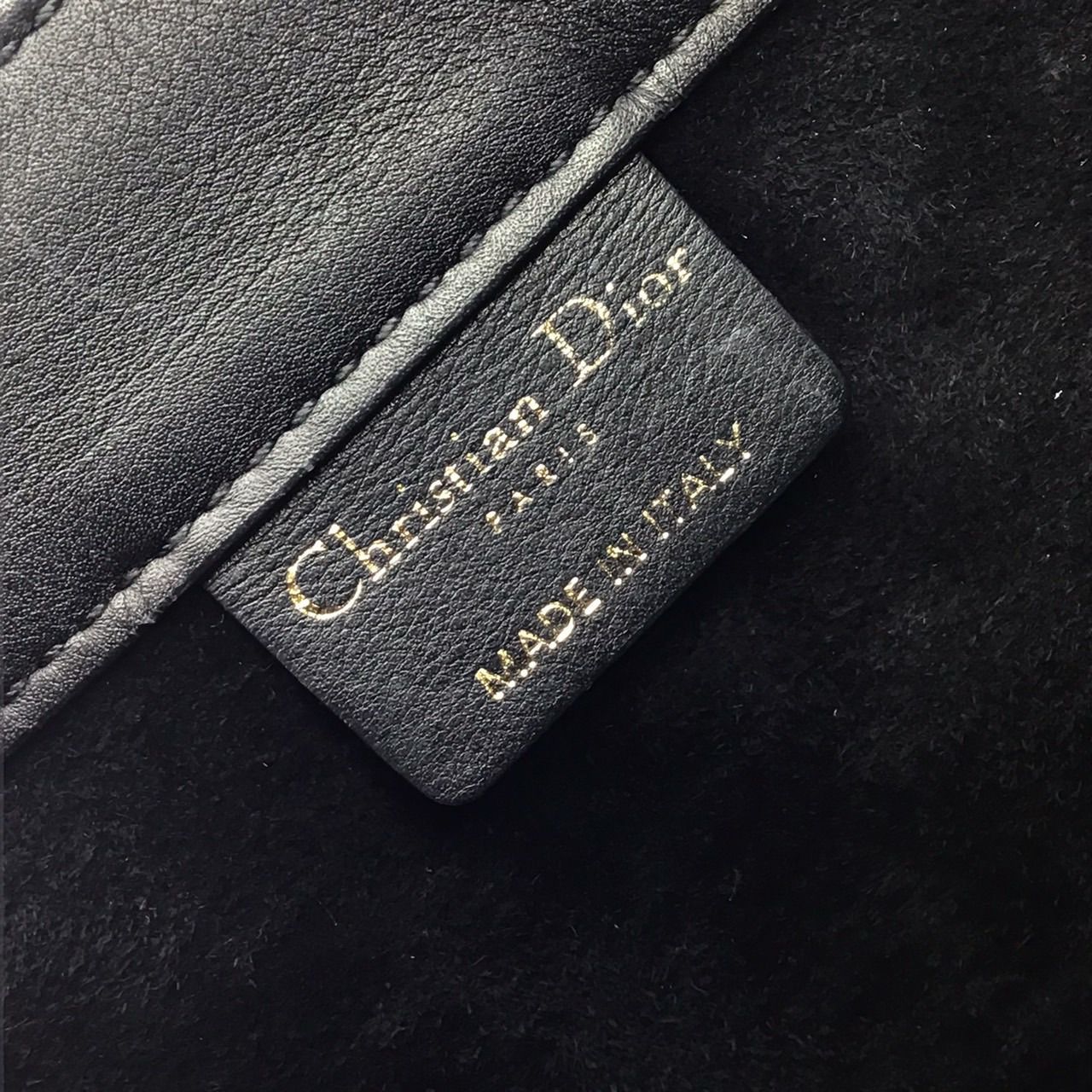 DIOR　ディオール　Christian Dior　クリスチャンディオール　ブックトート　ミディアム　レザー　ブラック　トートバッグ　ハンドバッグ　カバン　お買い物　ショッピングバッグ　レディース　メンズ　ユニセックス