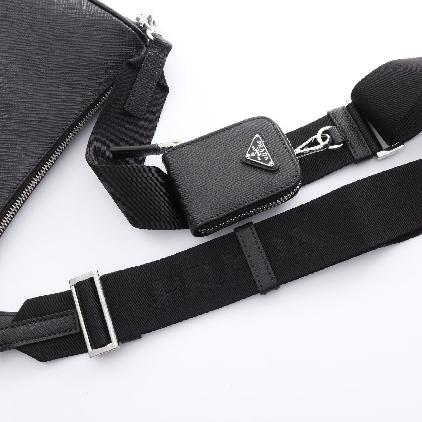 プラダ PRADA SAFFIANO TRAVEL ショルダーバッグ バッグ レザー メンズ レディース ブラック系 2VH1139Z2F0002 【新品】 楽天市場】【P5倍×5%クーポン／4/28 20時〜4/30 23:59】プラダ PRADA