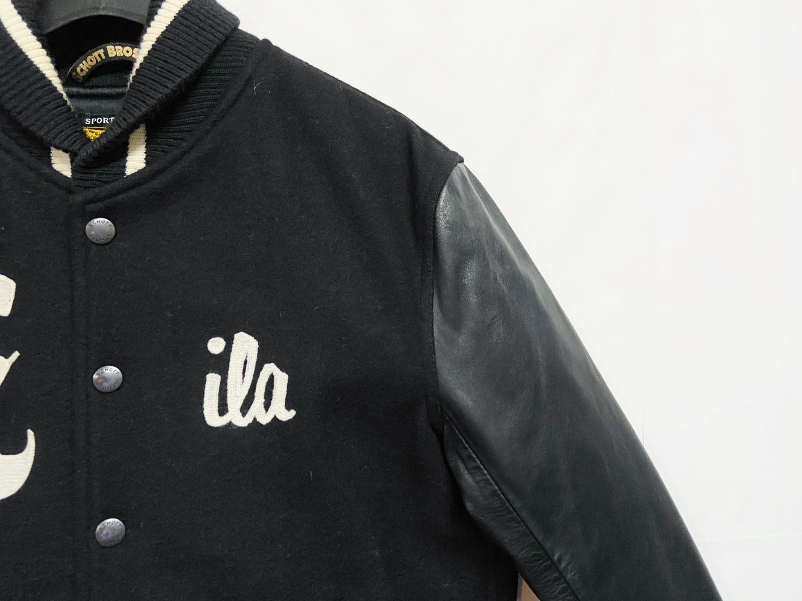 ☆SCHOTT BROS × ila VEE DUB ロゴ刺繍 スタジャン☆ ☆SCHOTT BROS × ila VEE DUB ロゴ刺繍 スタジャン☆