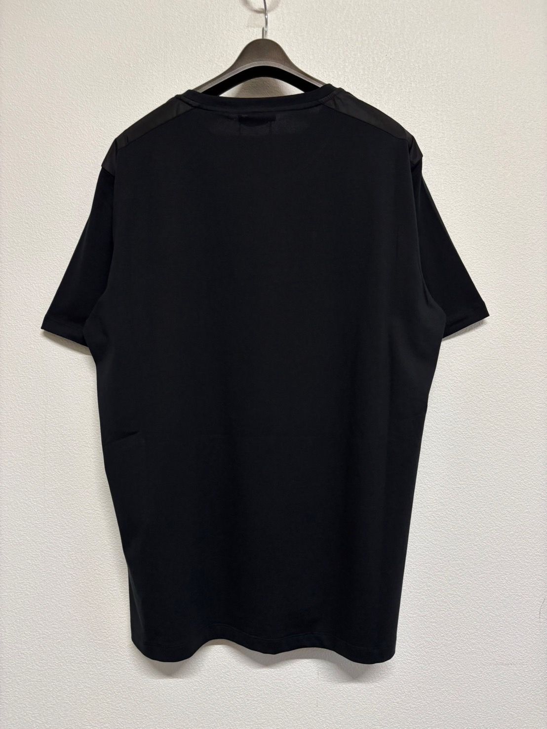 【美品】PRADA トライアングル ロゴ Tシャツ M 正規品 PRADA フラワートライアングルロゴTシャツM ホワイト
