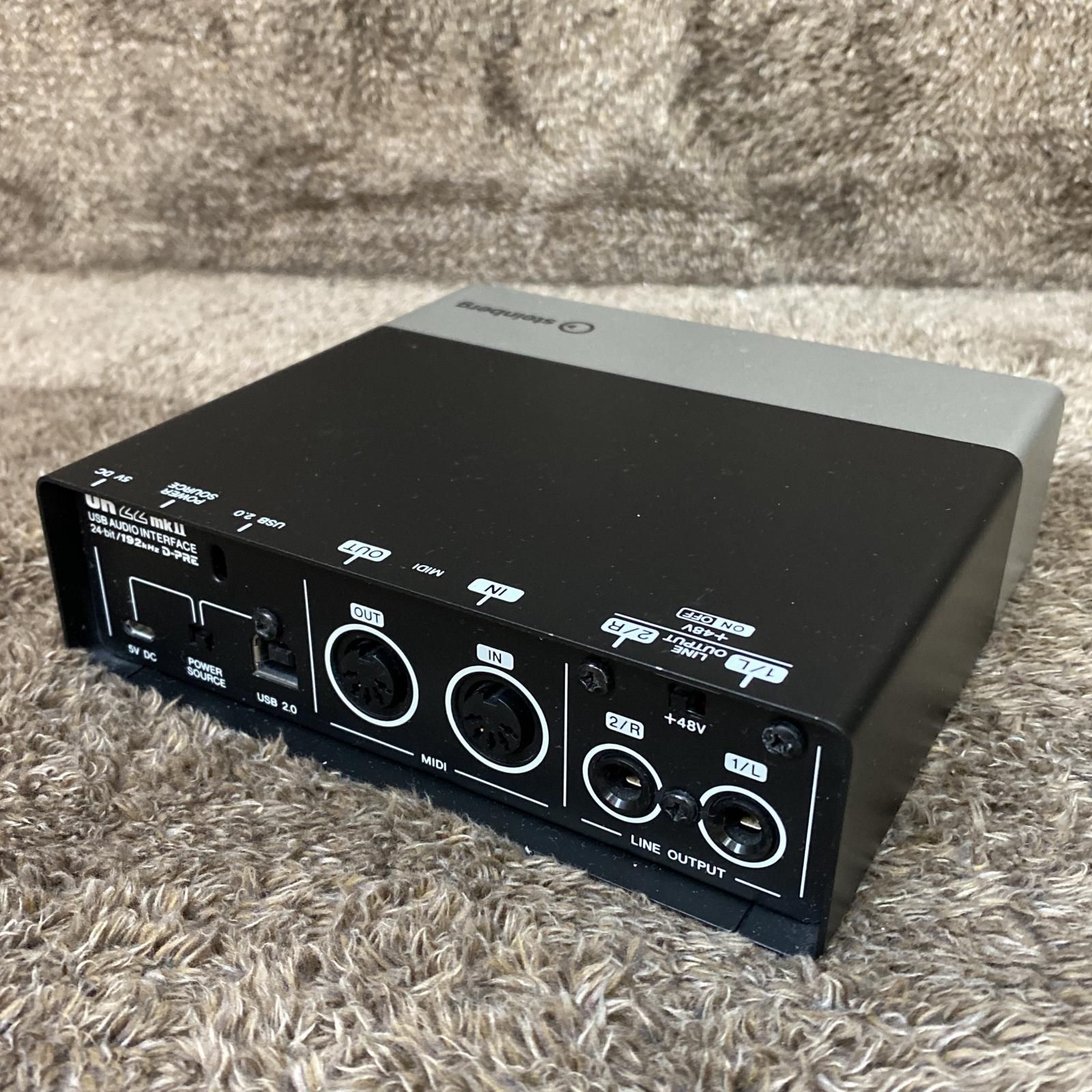音響機器