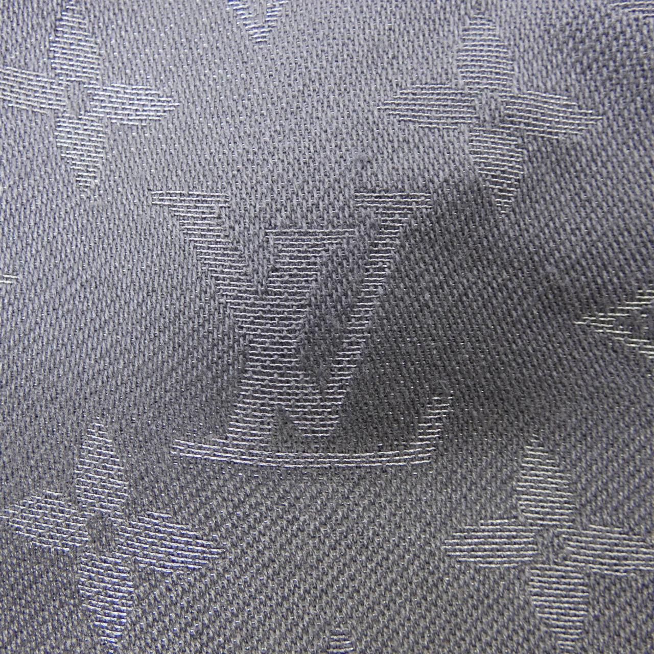 VUITTON