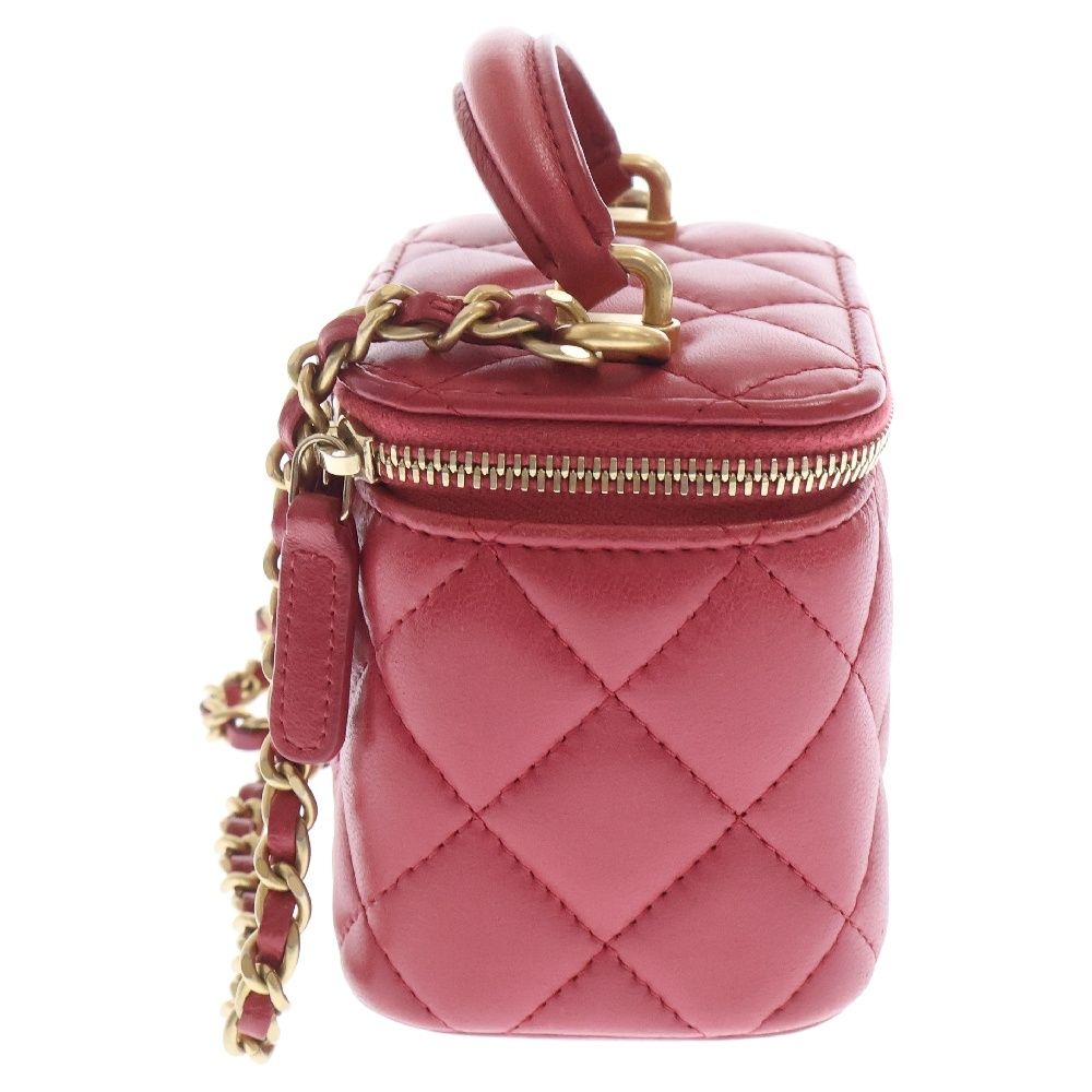 CHANEL (シャネル) スモールバニティ マトラッセ 2WAY チェーン CHANEL (シャネル) スモールバニティ マトラッセ 2WAY チェーン