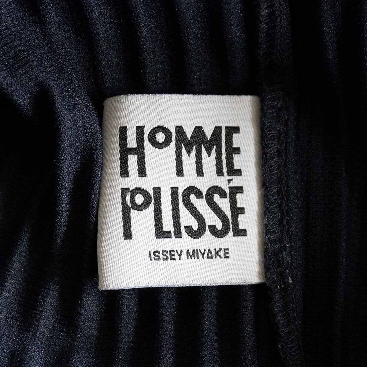 美品】 HOMME PLISSE ISSEY MIYAKE【プリーツ カットソー 美品】 HOMME PLISSE ISSEY MIYAKE【プリーツ カットソー
