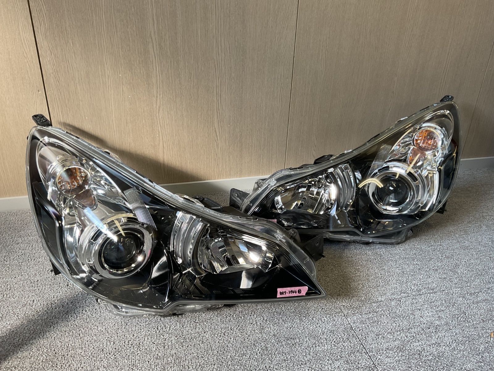 スバル(純正) ヘッドライト スバル レガシィアウトバック BR9 純正