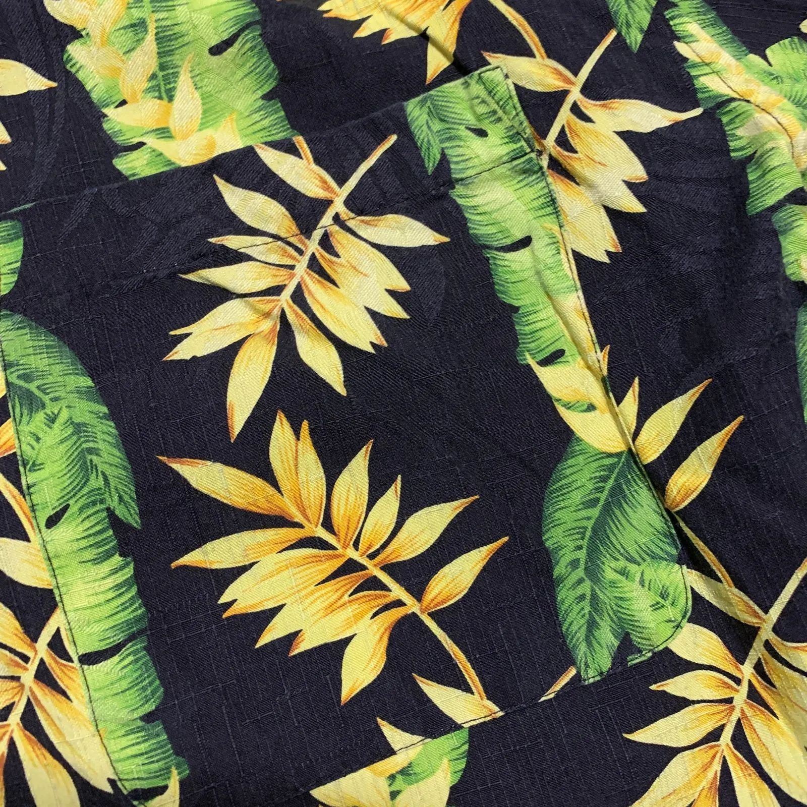 【SILK100%】Jos. A. Bank アロハシャツ 半袖 ブラック【メンズL】 JOS A BANK☆半袖シャツ，総柄，アロハ，サイズXL，90s，シルク - メルカリ