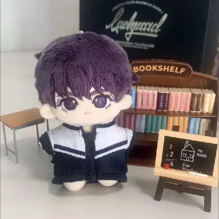 enhypen ヒスン　ぬいぐるみ　10cm 新品　マスター
