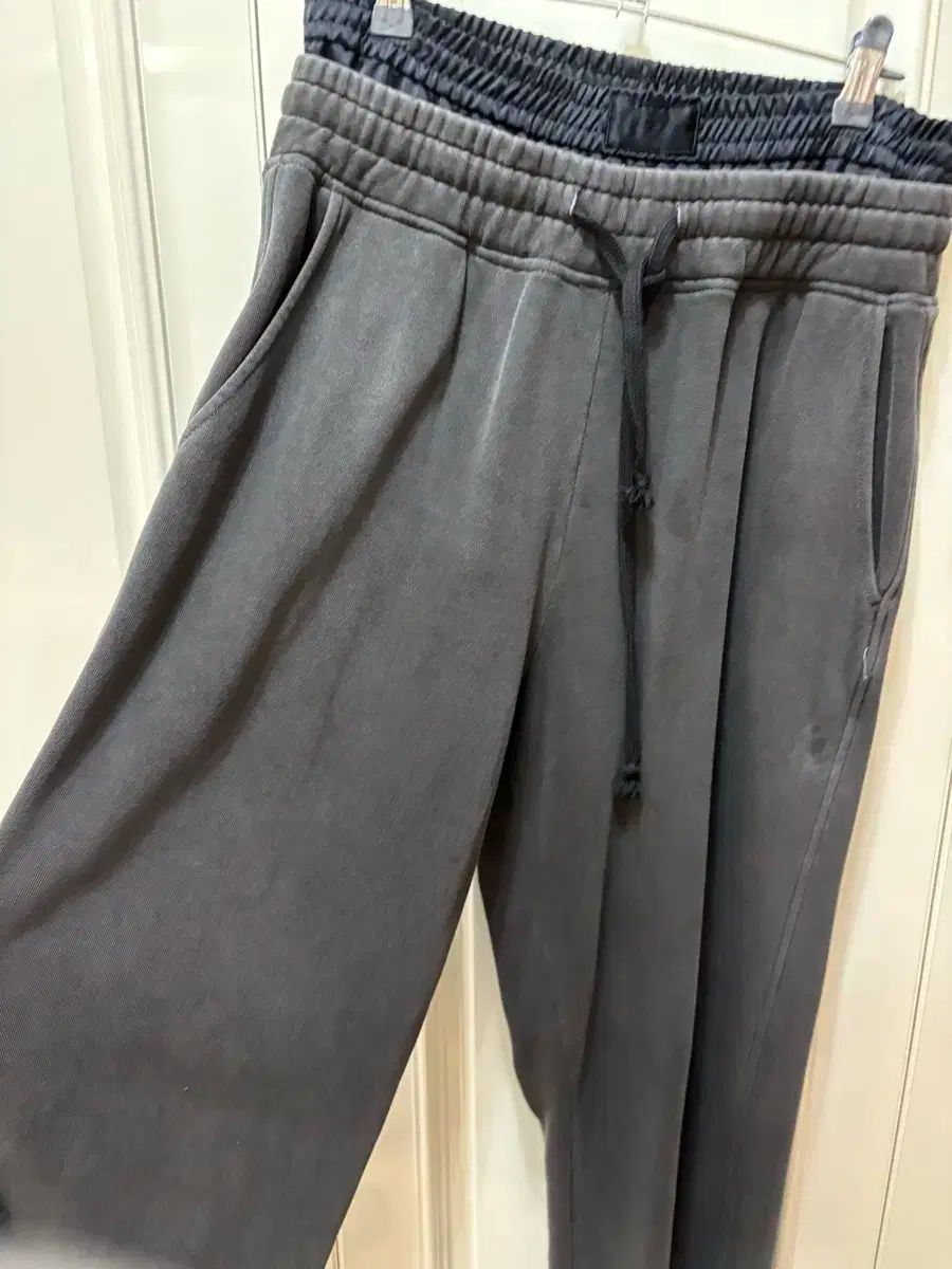 ナンバープロジェクト グレー