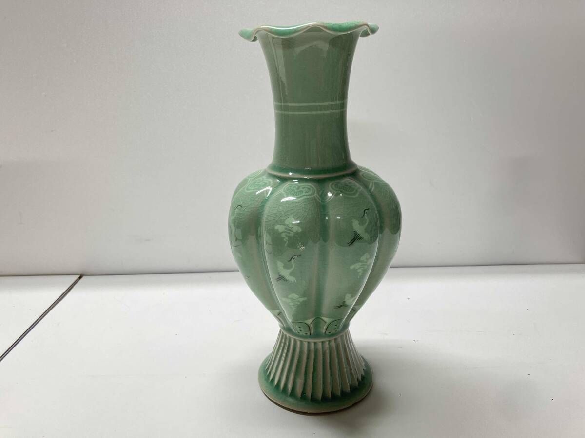 韓国陶芸　東谷　青磁　花瓶 韓国陶器 東谷 青磁 花瓶 金正黙 高麗磁気 - メルカリ