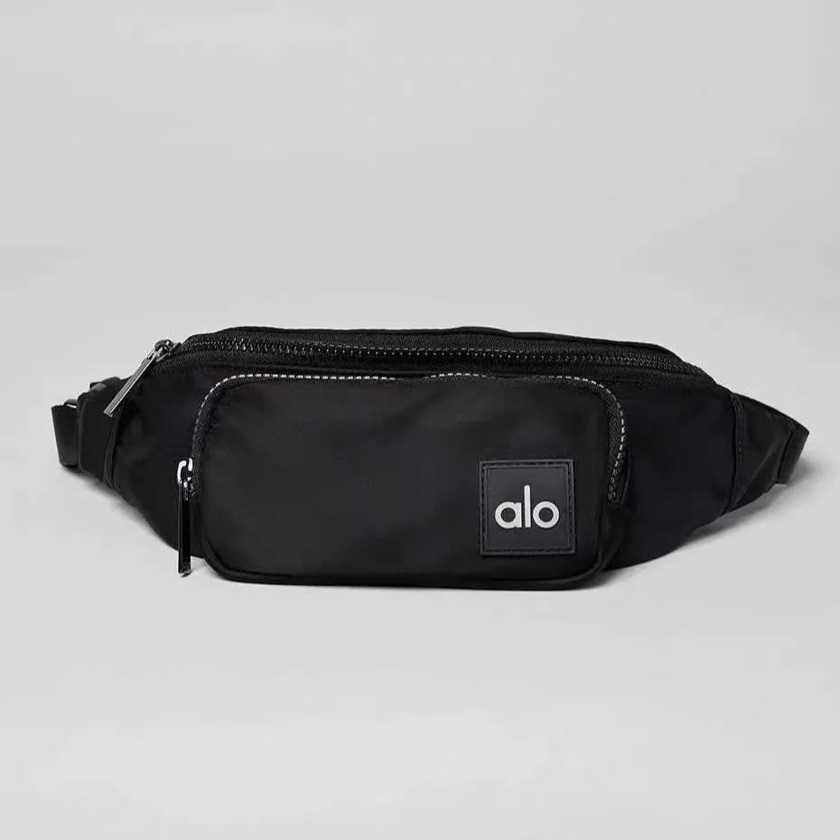 Alo Yoga アロー ヨガ ウエストバッグ コンパクト 軽量 丈夫