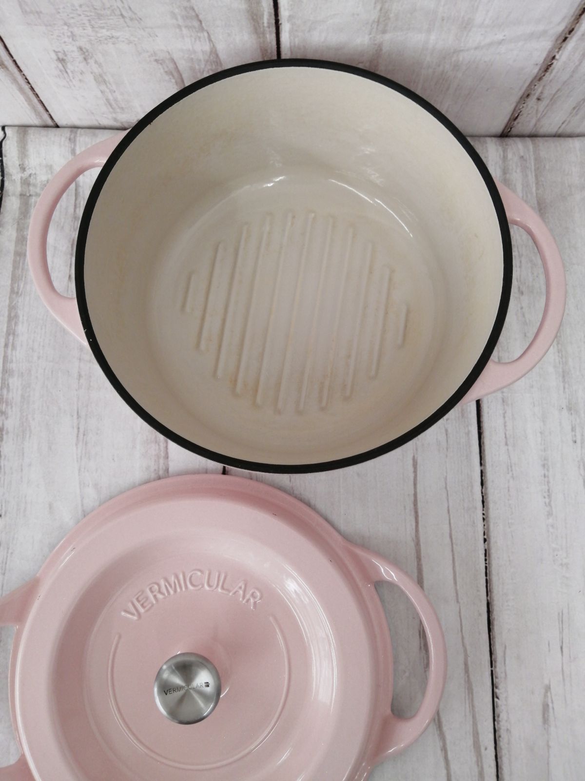 バーミキュラ 両手鍋 26cm ピンク 日本製 楽天市場】【公式