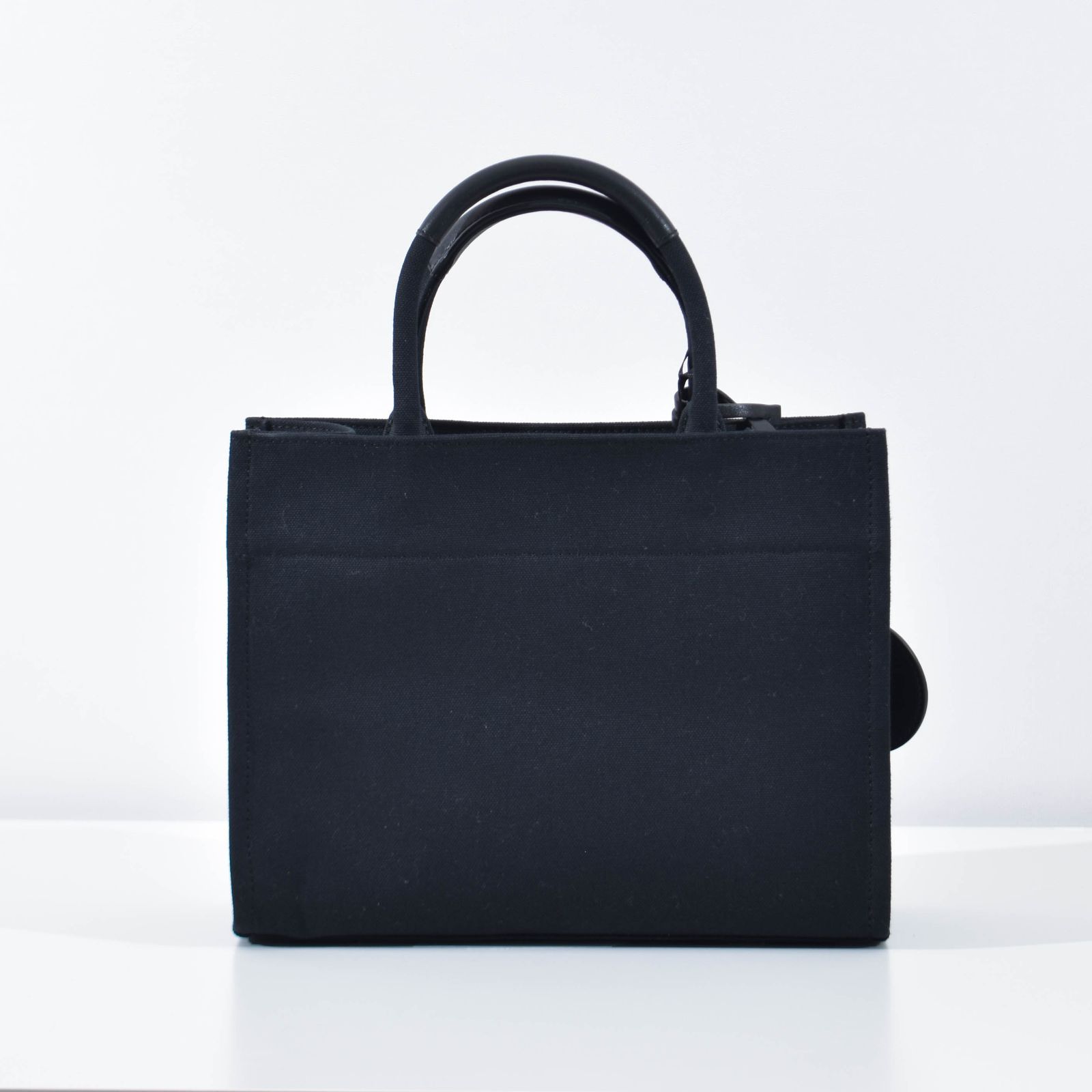ヴェルサーチ トートバッグ SM スタッズロゴ VERSACE メンズ