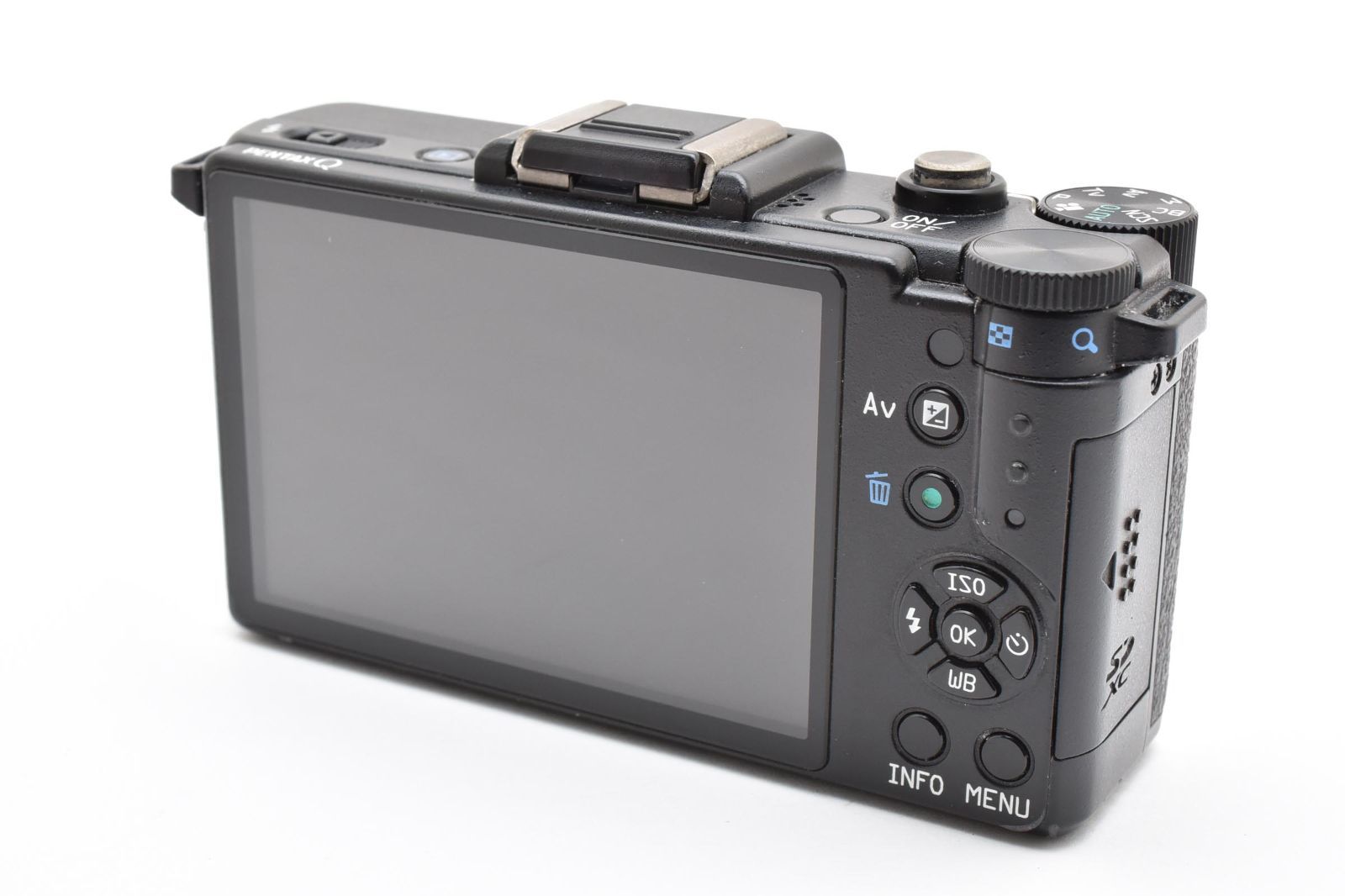 僅か3601ショット ペンタックス Q7 ボディ 僅か3601ショット ペンタックス Q7 ボディ 僅か3601ショット