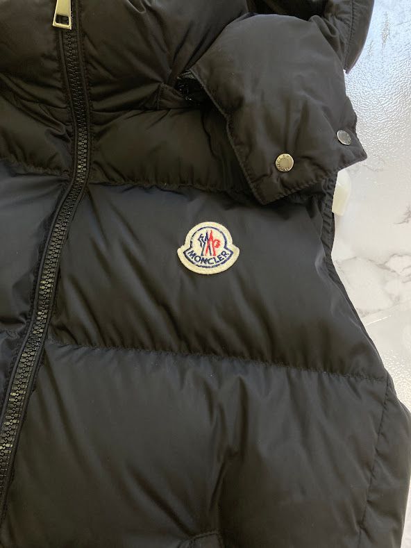 モンクレール★ダウンベスト★GALLINULE★ガリヌール★ブラック★00★正規 楽天市場】MONCLER モンクレール ダウンベスト GALLINULE GILET