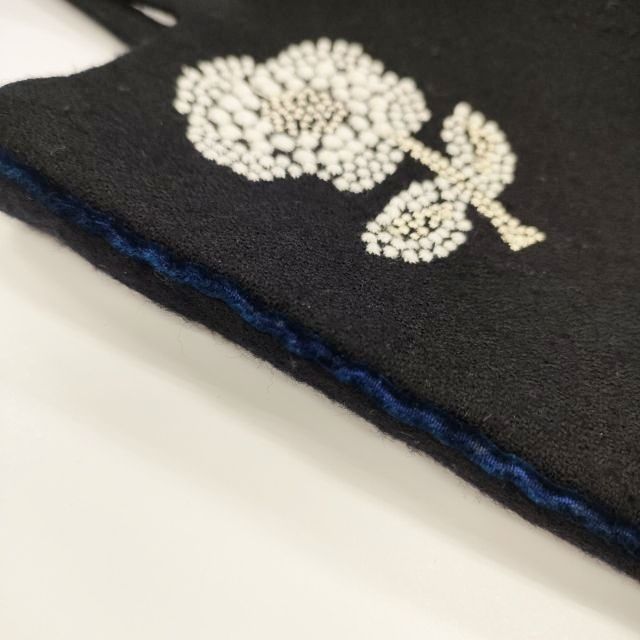 mina perhonen chum レッスンバッグ va7723 ウール 刺繍 トートバッグ ネイビー レディース ミナペルホネン【中古】4-1128T◎  - メルカリ