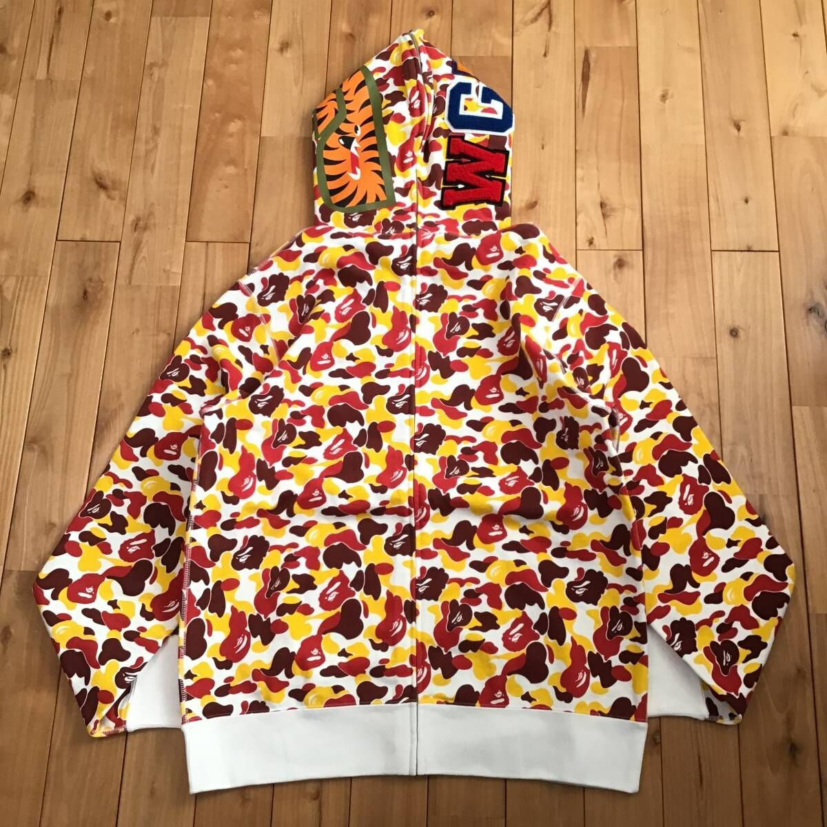 ⚠️最終値引き　新品　yukiemon ペタペタジージャン着せ替え柄 3L レア品 ⚠️最終値引き 新品 yukiemon ペタペタジージャン着せ替え柄 3L