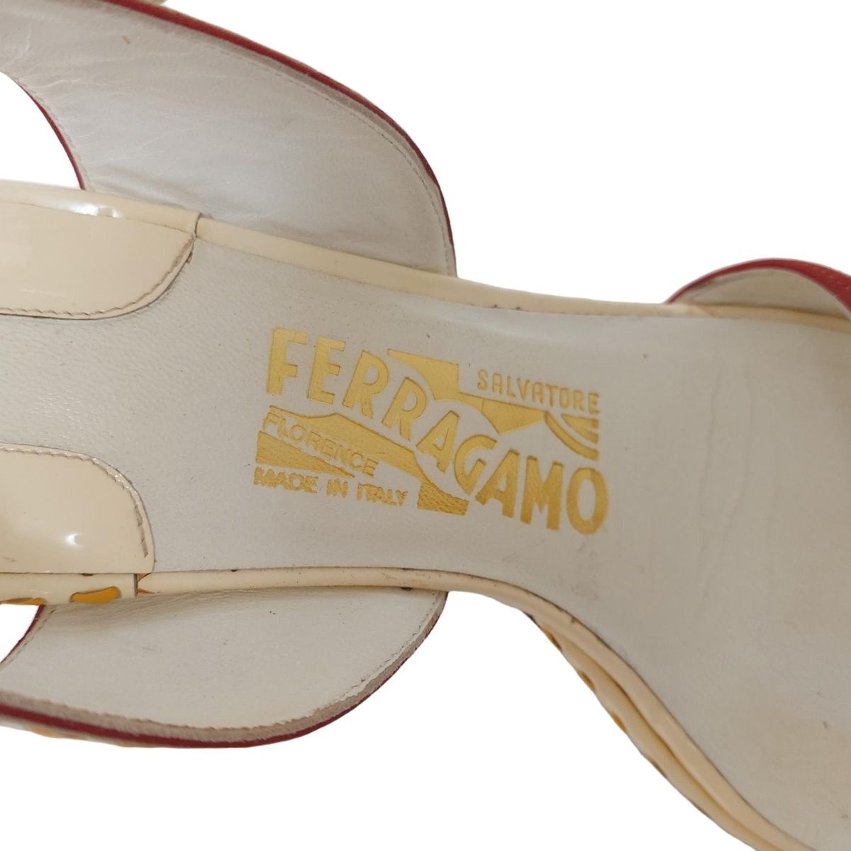 FERRAGAMO/SalvatoreFerragamo(サルバトーレフェラガモ