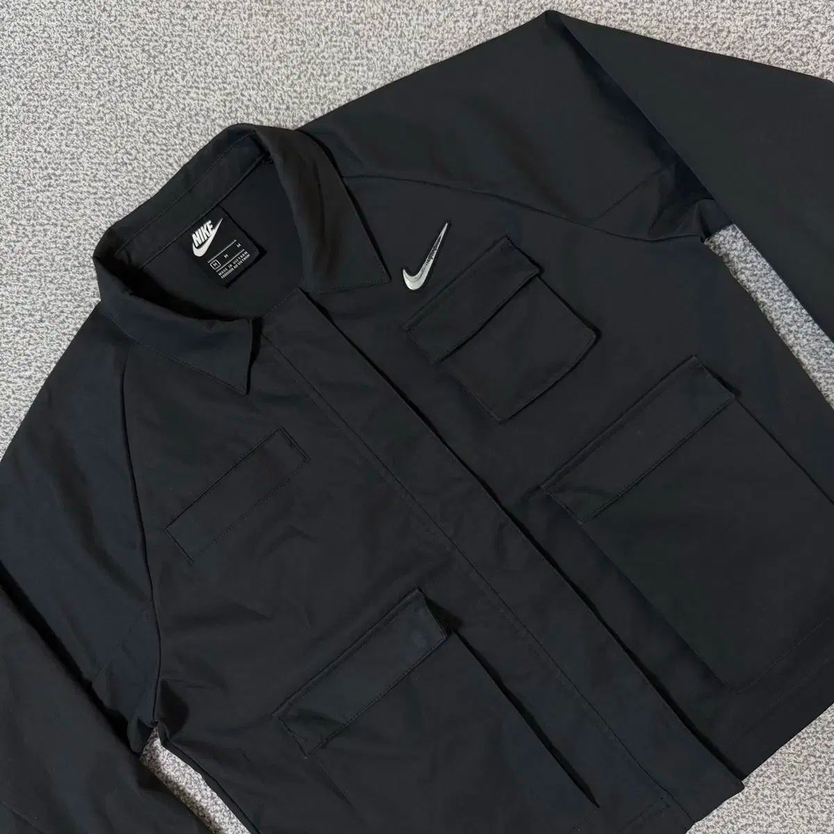 17 1万ウォン NIKE ナイキ スウッシュ ウーブン ジャケット レディース