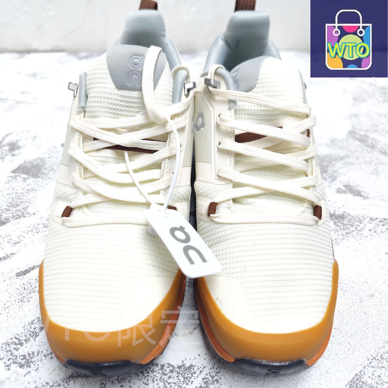 オン クラウドワンダー ウォータープルーフ On Cloudwander