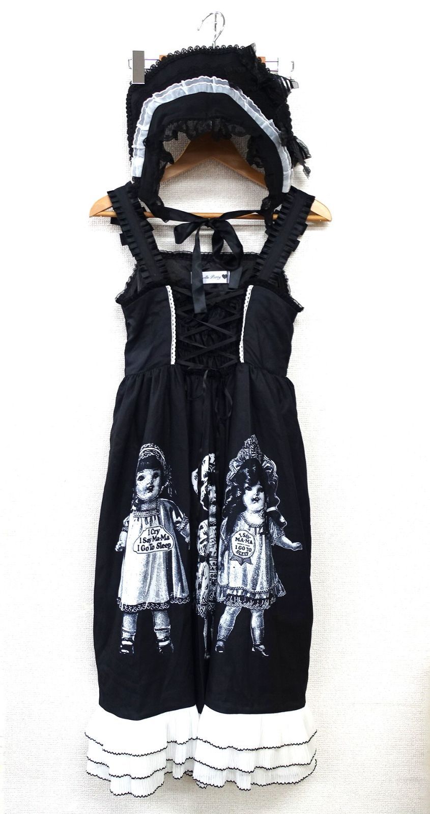 dolls party 帽子付き ドールプリント フリルドレスワンピース L