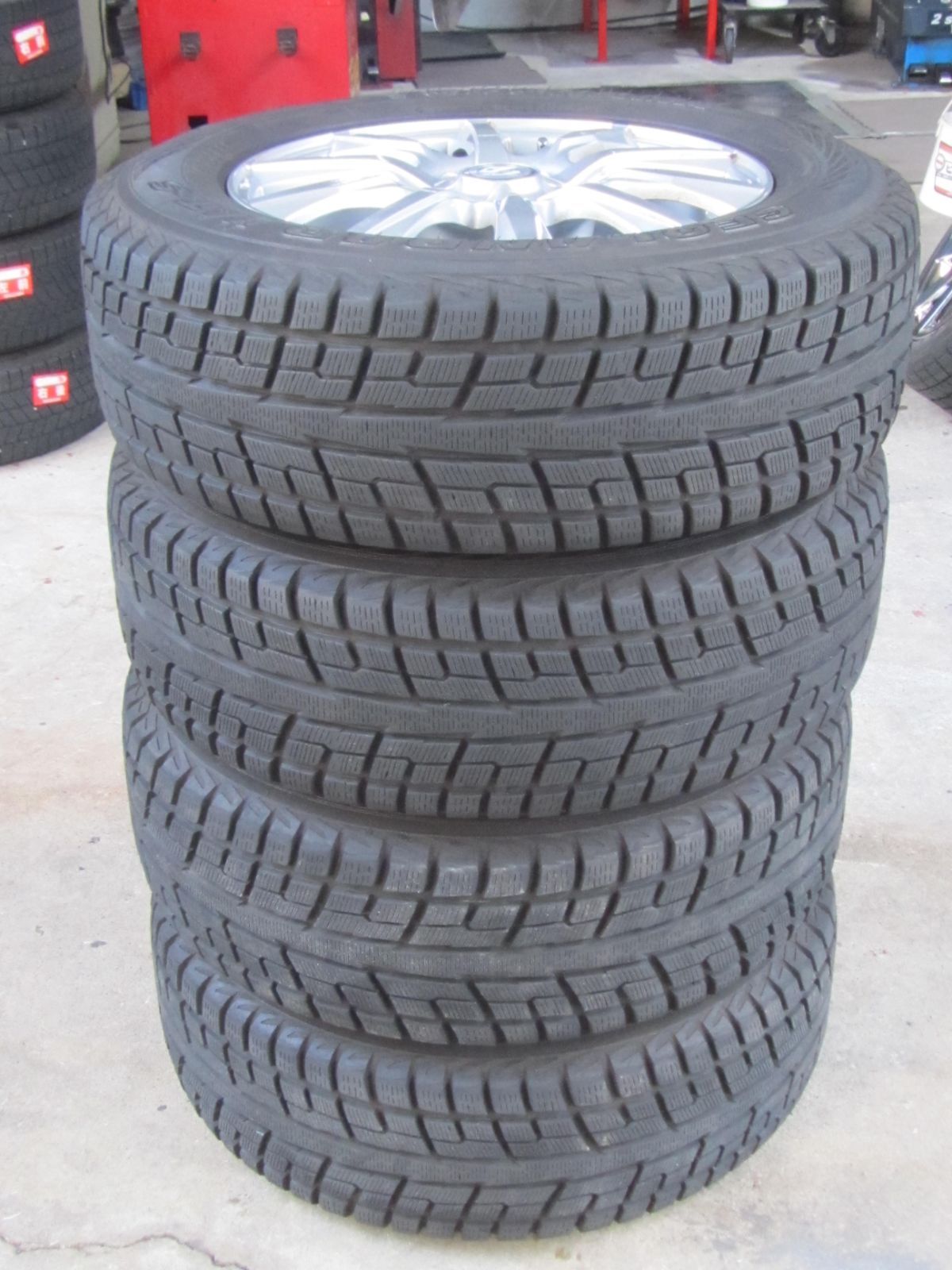 ヨコハマ ジイオランダーi|T.S