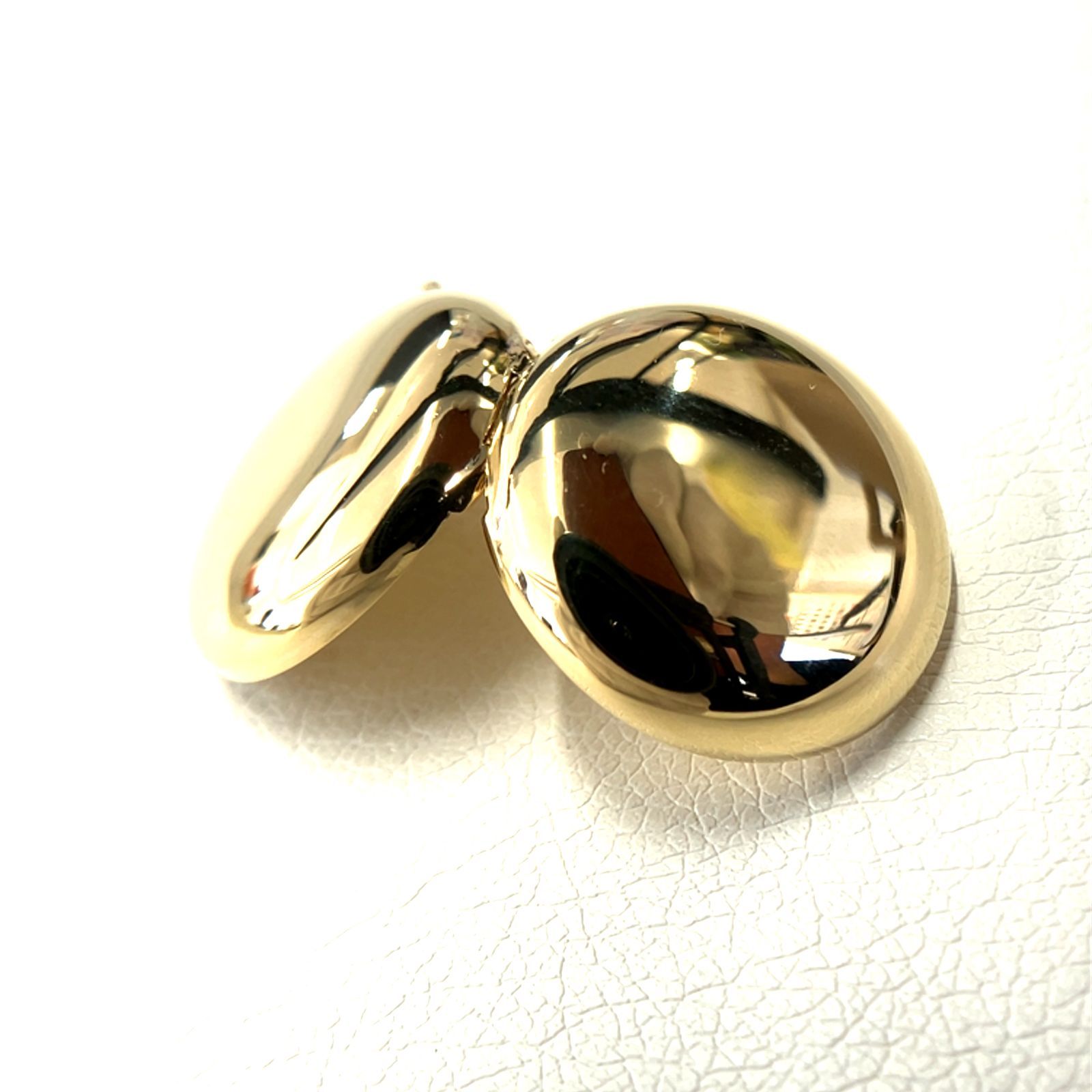 ロケット ペンダントトップ チャーム K18