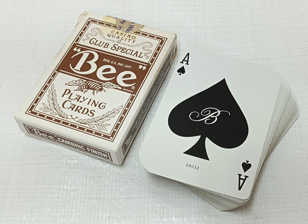 レア Bee WYNN BROWN DECK 限定デッドストック品 - メルカリ