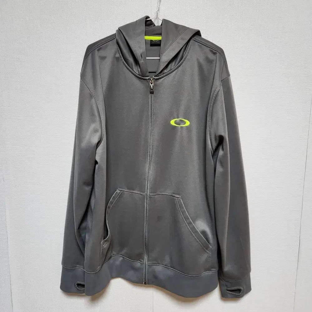 OAKLEY(オークリー) メンズ フード付き ジップアップパーカー 105XL @ 9989