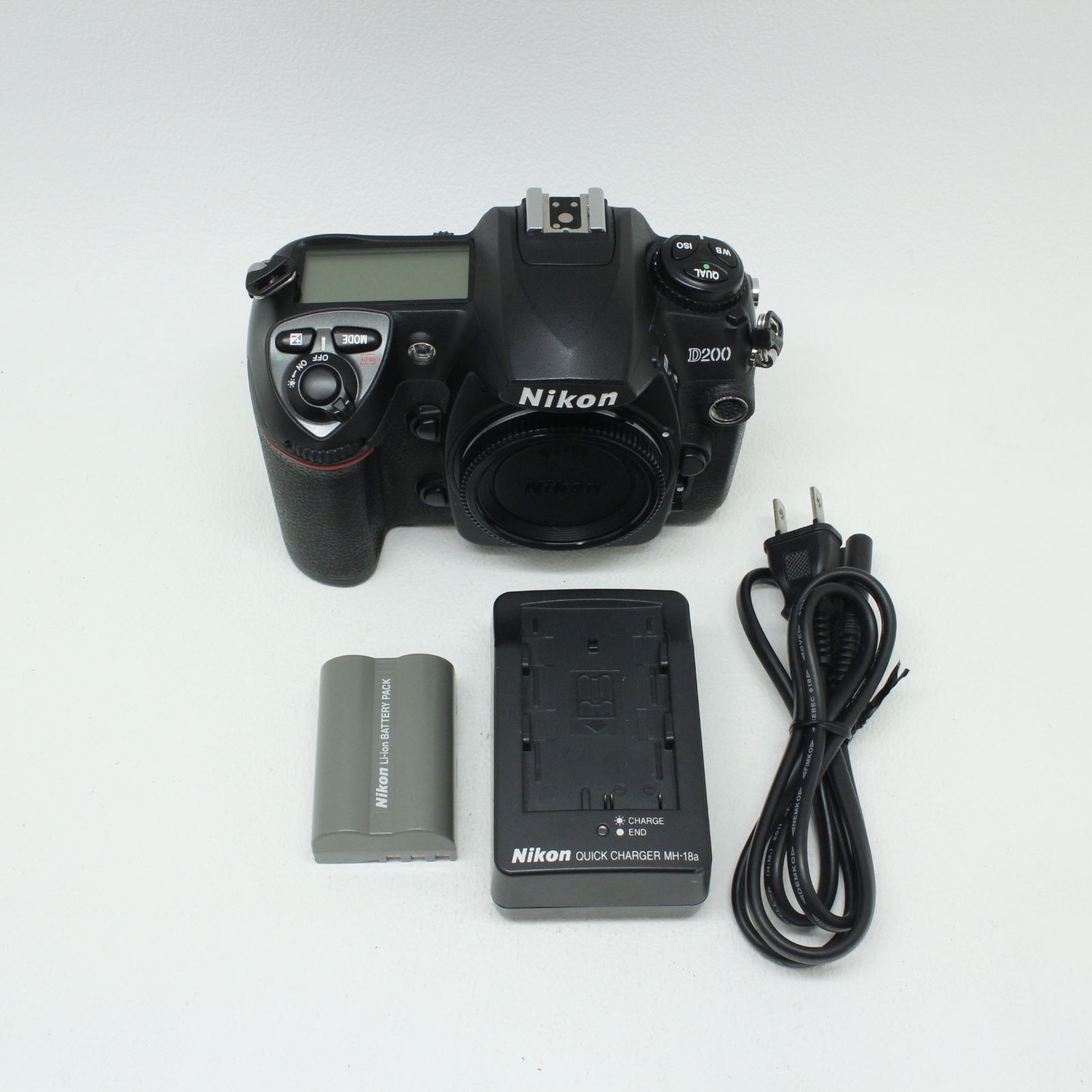 Nikon D200　ボディ ニコン D200ボディ 中古カメラ・レンズ販売サイト | メディア