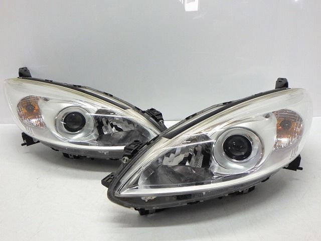 マツダ CW系 プレマシー　ラフェスタ　ヘッドライト　左右 ハロゲン ☆コーティング CW系 プレマシー ラフェスタ ヘッドライト 左右