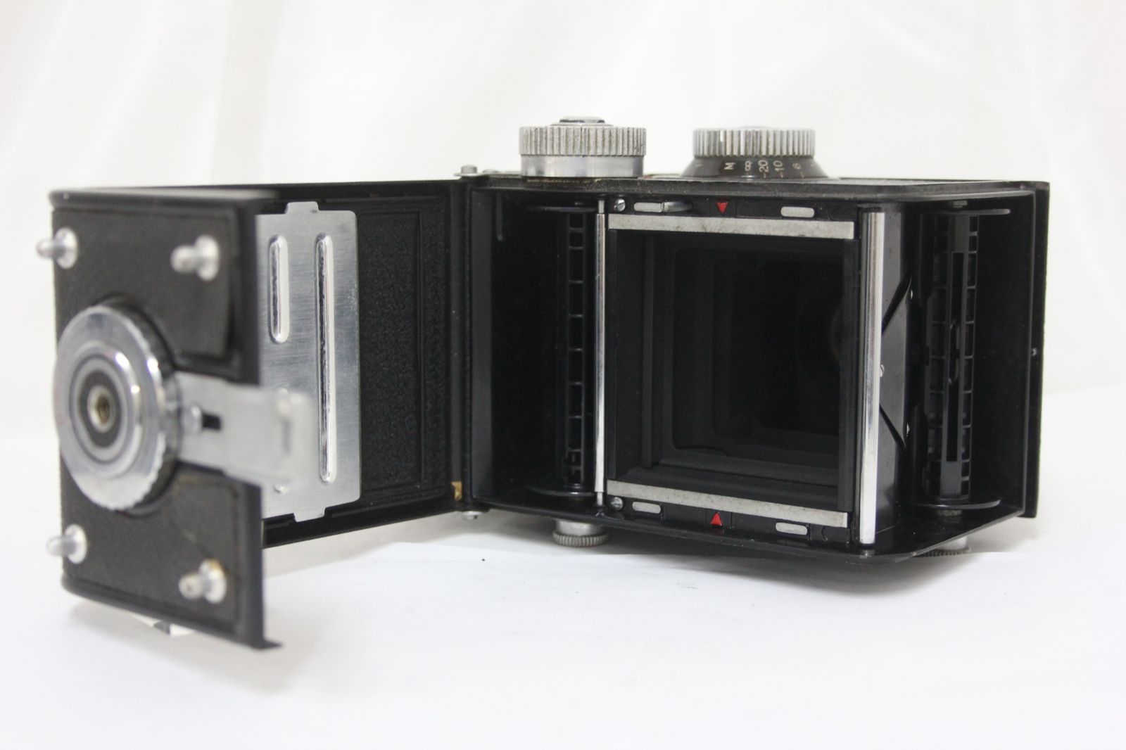 ヤシカ Yashicaflex Yashikor 二眼レフ カメラ 1:3.5 ｆ=80mm 動作未確認(ヤシカ)｜売買されたオークション情報、yahooの商品情報をアーカイブ公開  - オークファン 二眼レフ