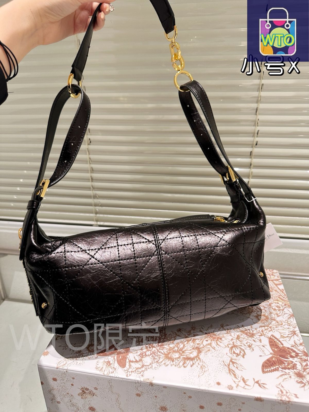 Dior 原単バージョン 牛革 D-Journey ショルダー 斜め掛けバッグ