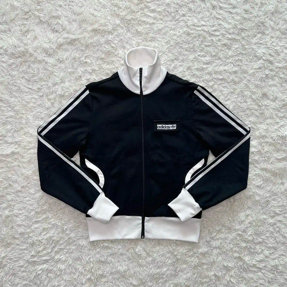 アディダス ウィメンズ ブリュッセル ジャージ 100